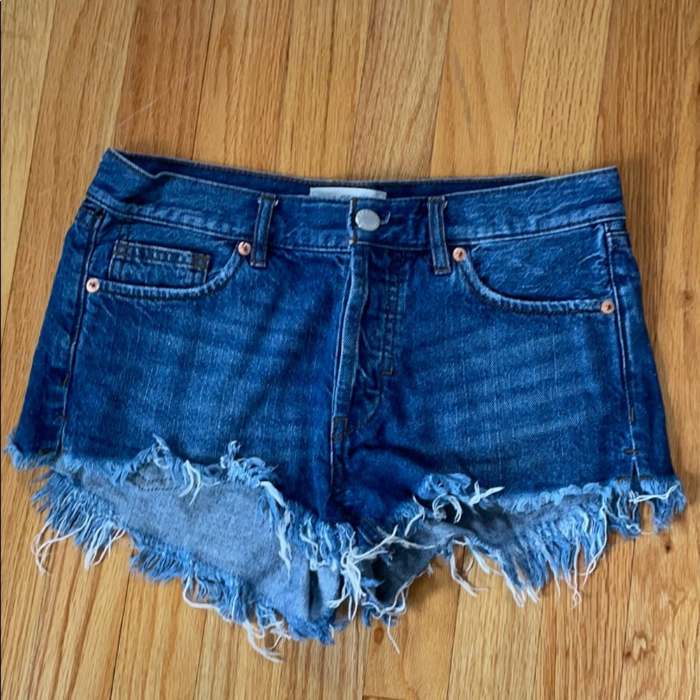 FREE PEOPLE ✨ shorts size 25